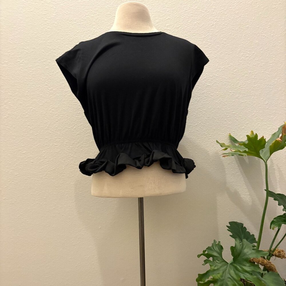 Zara Sleeveless Ruffled Peplum Top M